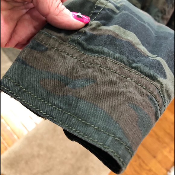 American Eagle Camouflage LOVE jacket/coat M So stylish&Fun! Tons of compliments - Picture 5 of 15